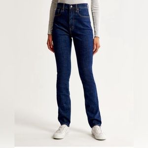 Ultra High Rise 90’s Slim Straight Jean - Short Inseam in Super Dark Wash